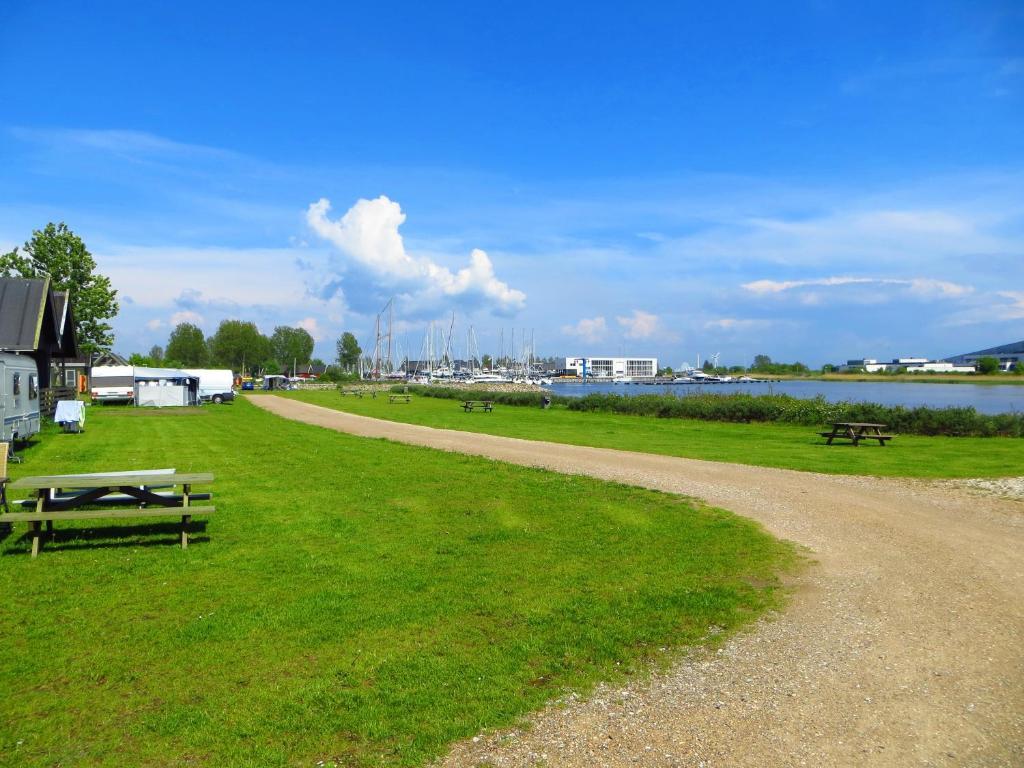 Tangloppen Camping & Cottages Ishoj Luaran gambar